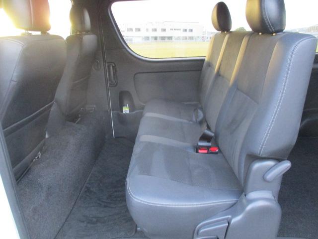 ハイエースバン スーパーGL ダークプライムII ワンオーナー/ハーフレザーシート/アルパインフローティングナビ/BT/フルセグ/Bカメラ/LEDライト/スマートキー/ETC(32枚目)