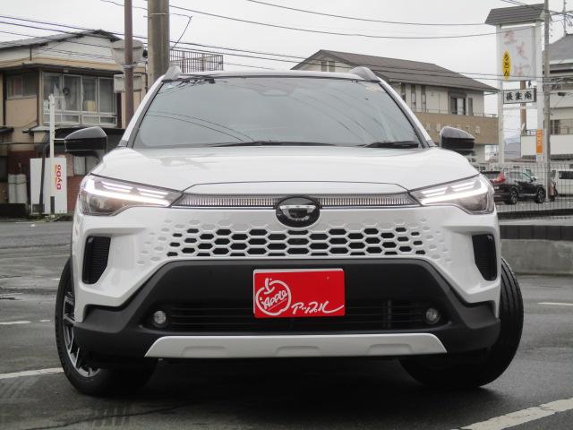 カローラクロス ハイブリッド Z 登録済み未使用車 ナビ 全方位カメラ DTV BT パノラマガラスルーフ ハーフレザー エアシート ステアリングヒーター パワーバックドア トヨタチームメイト セーフティセンス ACC ETC LED(3枚目)