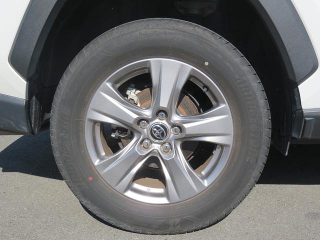 RAV4 X 4WD/ワンオーナー/純正ディスプレイオーディオ/BT・Bカメラ/純正17インチアルミ//セーフティセンス/レーダークルーズ/デュアルエアコン/ルーフレール/前後ドラレコ/ETC2.0/LED/フォグ(10枚目)