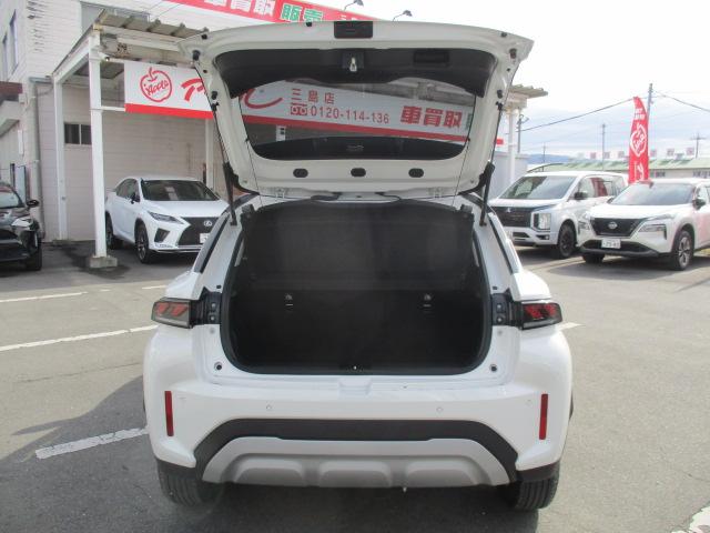 フロンクス ベースグレード　ベースグレード（５名）　純正ナビ　全方位カメラ　ＤＴＶ　ＢＴ　ハーフレザー　シートヒーター　ＬＥＤライト　ヘッドアップディスプレイ　レーダークルーズ　パドルシフト　ドラレコ　ＥＴＣ　ワイヤレス充電（17枚目）