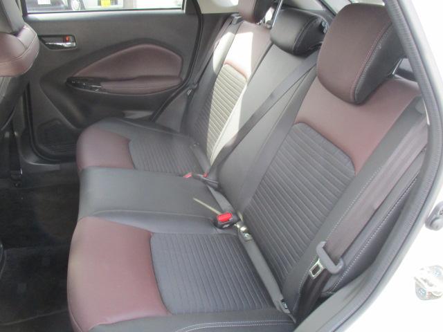 フロンクス ベースグレード　ベースグレード（５名）　純正ナビ　全方位カメラ　ＤＴＶ　ＢＴ　ハーフレザー　シートヒーター　ＬＥＤライト　ヘッドアップディスプレイ　レーダークルーズ　パドルシフト　ドラレコ　ＥＴＣ　ワイヤレス充電（18枚目）