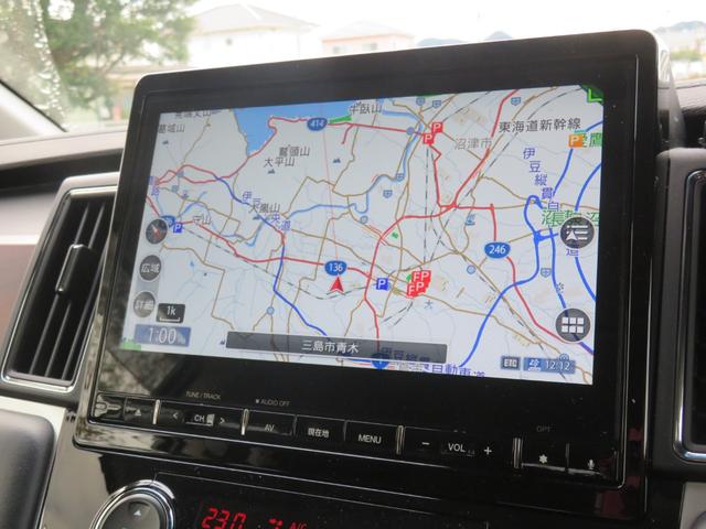 デリカＤ：５ ジャスパー　ＲＡＹＳ１７インチアルミ／ガナドールマフラー／純正１０インチナビ／アラウンドビューモニター／両側パワースライドドア／ＬＥＤヘッドライト／（15枚目）