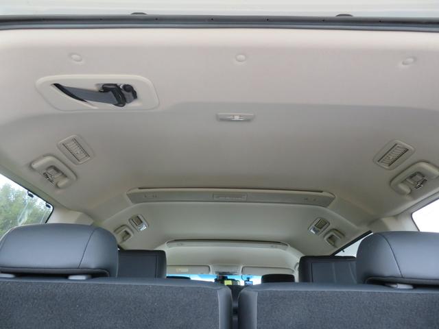 デリカＤ：５ ジャスパー　ＲＡＹＳ１７インチアルミ／ガナドールマフラー／純正１０インチナビ／アラウンドビューモニター／両側パワースライドドア／ＬＥＤヘッドライト／（44枚目）