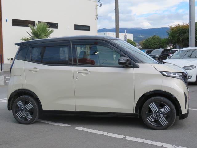 サクラ G プロパイロット/360°セーフティアシスト/アラウンドビューモニター/純正ナビ/フルセグTV/applecarplay/シートヒーター(6枚目)