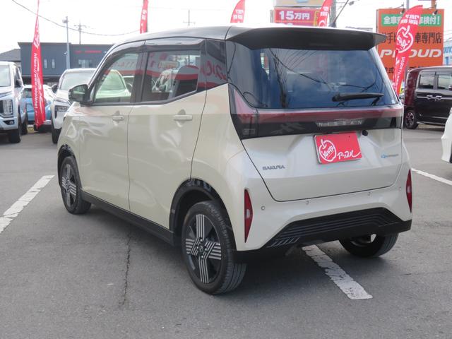 サクラ G プロパイロット/360°セーフティアシスト/アラウンドビューモニター/純正ナビ/フルセグTV/applecarplay/シートヒーター(10枚目)