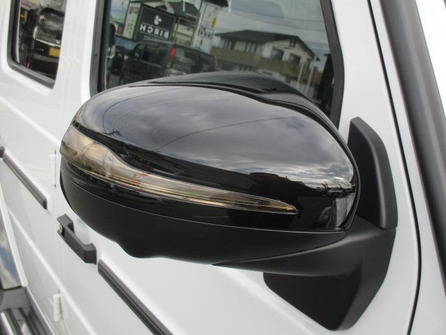 Ｇクラス Ｇ４００ｄ　ＡＭＧライン　１オーナ　ＡＭＧライン　Ｇマヌファクトゥーアプログラム　アダプティブダンピング　ラグジュアリーＰＫＧ　オパリスホワイト　ナビ　全方位カメラ　ＤＴＶ　ＢＴ　サンルーフ　ブルメスター　ＬＥＤライト　ＥＴＣ（14枚目）