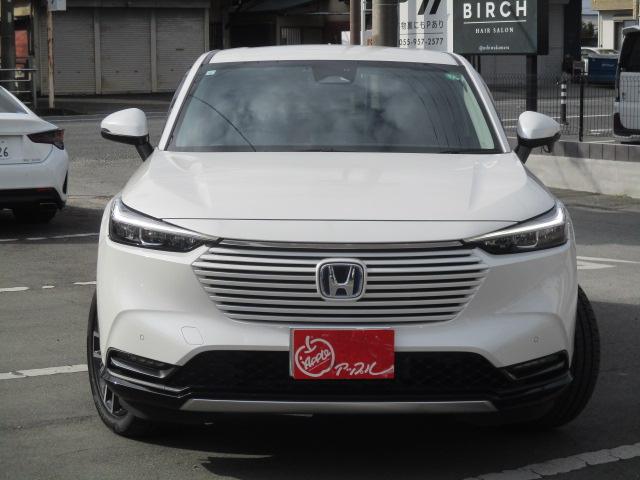 ヴェゼル ｅ：ＨＥＶ　Ｚ　ナビ　Ｂカメラ　ＤＴＶ　ＢＴ　ハーフレザー　シートヒーター　ステアリングヒーター　ＬＥＤライト　ホンダセンシング　レーダークルーズ　パワーバックドア　パドルシフト　ワイヤレス充電　ＥＴＣ　純正アルミ（3枚目）