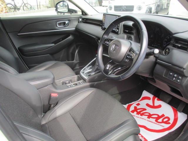 ヴェゼル ｅ：ＨＥＶ　Ｚ　ナビ　Ｂカメラ　ＤＴＶ　ＢＴ　ハーフレザー　シートヒーター　ステアリングヒーター　ＬＥＤライト　ホンダセンシング　レーダークルーズ　パワーバックドア　パドルシフト　ワイヤレス充電　ＥＴＣ　純正アルミ（15枚目）