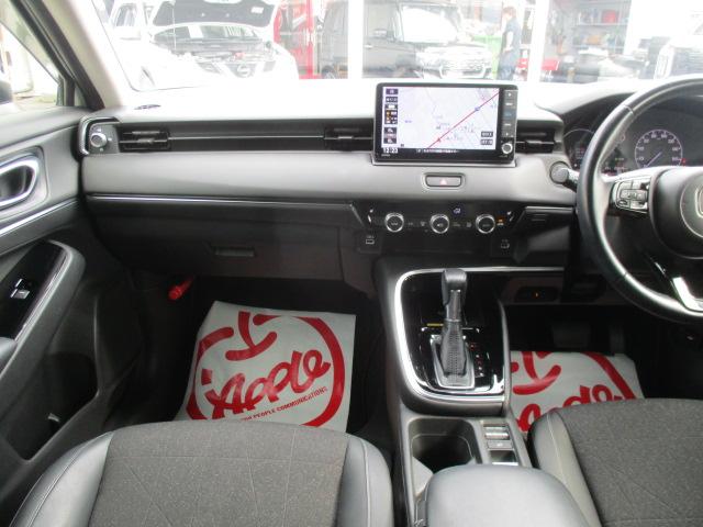 ヴェゼル ｅ：ＨＥＶ　Ｚ　ナビ　Ｂカメラ　ＤＴＶ　ＢＴ　ハーフレザー　シートヒーター　ステアリングヒーター　ＬＥＤライト　ホンダセンシング　レーダークルーズ　パワーバックドア　パドルシフト　ワイヤレス充電　ＥＴＣ　純正アルミ（24枚目）