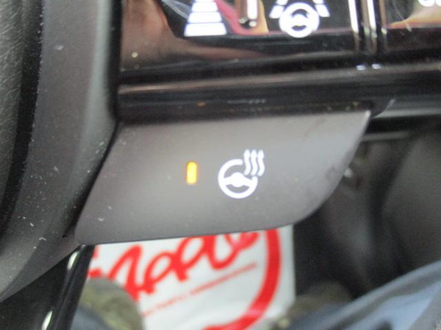 ヴェゼル ｅ：ＨＥＶ　Ｚ　ナビ　Ｂカメラ　ＤＴＶ　ＢＴ　ハーフレザー　シートヒーター　ステアリングヒーター　ＬＥＤライト　ホンダセンシング　レーダークルーズ　パワーバックドア　パドルシフト　ワイヤレス充電　ＥＴＣ　純正アルミ（42枚目）