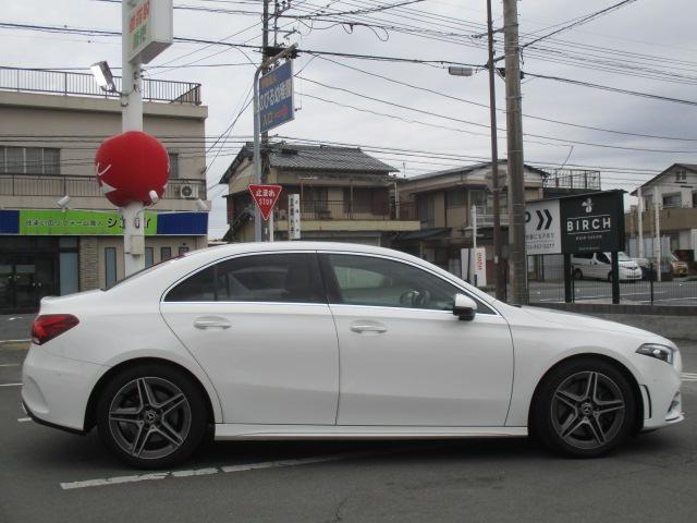 Aクラスセダン A250 4マチックセダン AMGライン 1オーナー ナビ 全方位カメラ DTV BT レーザーエクスクルーシブPKG シートヒーター LEDライト ヘッドアップディスプレイ メモリー付きPシート レーダーセーフティPKG レーダークルーズ(9枚目)
