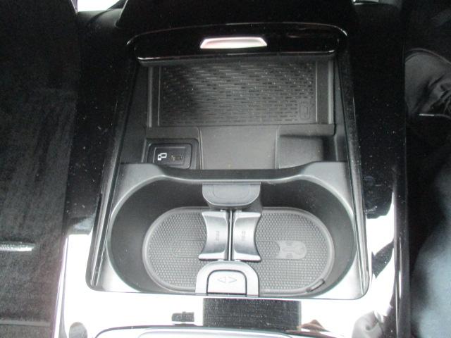 Aクラスセダン A250 4マチックセダン AMGライン 1オーナー ナビ 全方位カメラ DTV BT レーザーエクスクルーシブPKG シートヒーター LEDライト ヘッドアップディスプレイ メモリー付きPシート レーダーセーフティPKG レーダークルーズ(31枚目)