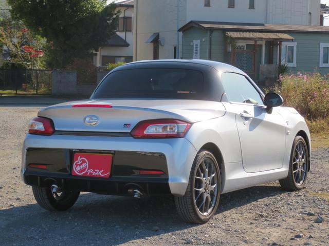 コペン ＧＲ　スポーツ　１オーナー／レカロシート／純正ＳＤナビ・地デジ・ＤＶＤ・ＢＴ／Ｂカメラ／シートヒーター／１６インチＢＢＳアルミ／前後ドラレコ／ＬＥＤヘッドライト／ツイーター／ｍｏｍｏステア／グローブボックスＵＳＢ／（8枚目）