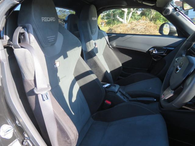 コペン ＧＲ　スポーツ　１オーナー／レカロシート／純正ＳＤナビ・地デジ・ＤＶＤ・ＢＴ／Ｂカメラ／シートヒーター／１６インチＢＢＳアルミ／前後ドラレコ／ＬＥＤヘッドライト／ツイーター／ｍｏｍｏステア／グローブボックスＵＳＢ／（28枚目）