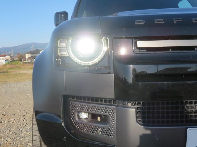ディフェンダー 110V8カルパチアンエディション P525 1オーナー/パノラミックルーフ/純正22インチAW/メリディアンサラウンド/急速クーラーボックス/クルコン/ドラレコ/全方位カメラ/パドルシフト/背面タイヤカバー/(14枚目)