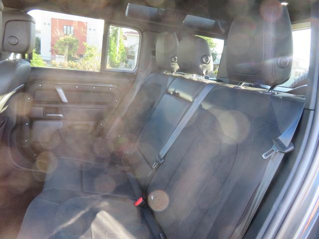 ディフェンダー 110V8カルパチアンエディション P525 1オーナー/パノラミックルーフ/純正22インチAW/メリディアンサラウンド/急速クーラーボックス/クルコン/ドラレコ/全方位カメラ/パドルシフト/背面タイヤカバー/(54枚目)