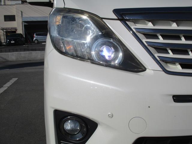 アルファード ２４０Ｓ　タイプゴールドＩＩ　純正９型ナビ　Ｂカメラ　ＤＴＶ　ＢＴ　フリップダウンモニター　両側パワースライド　パワーバックドア　純正アルミ　ハーフレザー　ＥＴＣ　スマートキー（12枚目）