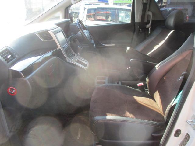 アルファード ２４０Ｓ　タイプゴールドＩＩ　純正９型ナビ　Ｂカメラ　ＤＴＶ　ＢＴ　フリップダウンモニター　両側パワースライド　パワーバックドア　純正アルミ　ハーフレザー　ＥＴＣ　スマートキー（19枚目）