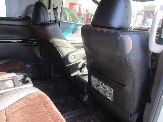 アルファード ２４０Ｓ　タイプゴールドＩＩ　純正９型ナビ　Ｂカメラ　ＤＴＶ　ＢＴ　フリップダウンモニター　両側パワースライド　パワーバックドア　純正アルミ　ハーフレザー　ＥＴＣ　スマートキー（39枚目）