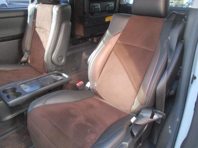 アルファード ２４０Ｓ　タイプゴールドＩＩ　純正９型ナビ　Ｂカメラ　ＤＴＶ　ＢＴ　フリップダウンモニター　両側パワースライド　パワーバックドア　純正アルミ　ハーフレザー　ＥＴＣ　スマートキー（44枚目）