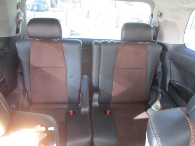 アルファード ２４０Ｓ　タイプゴールドＩＩ　純正９型ナビ　Ｂカメラ　ＤＴＶ　ＢＴ　フリップダウンモニター　両側パワースライド　パワーバックドア　純正アルミ　ハーフレザー　ＥＴＣ　スマートキー（48枚目）