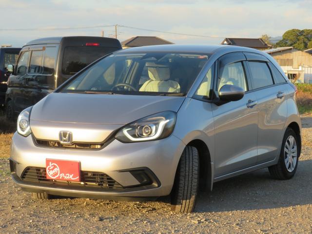 フィット ｅ：ＨＥＶベーシック　ワンオーナー／前後ドラレコ／ホンダセンシング／純正ＳＤナビ／Ｂｌｕｅｔｏｏｔｈ／ＥＴＣ／レーダークルーズ／ステアリングスイッチ／ソナー／スマートキー／プッシュスタート／ＬＥＤヘッドライト／バックカメラ（4枚目）