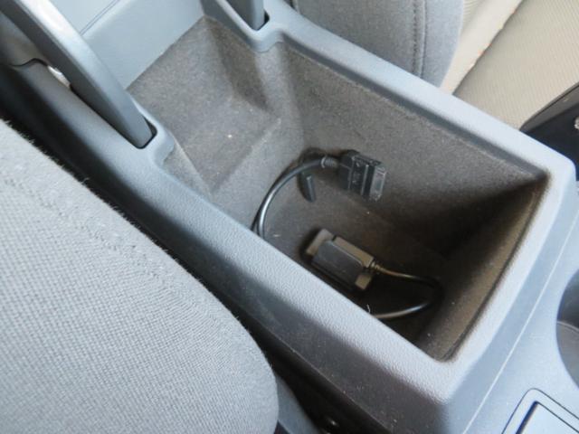 Ｑ３ ２．０ＴＦＳＩクワトロ２１１ＰＳ　メーカーナビ／ＨＤＤ・ＢＴ・ＤＶＤ／Ｂカメラ／前後ドラレコ／純正１８インチアルミ／前席パワーシート／革巻きハンドル／ステアリングスイッチ／ＨＩＤヘッドライト／フォグランプ／（32枚目）