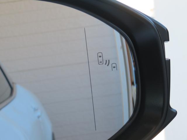 クラウンクロスオーバー Ｇアドバンスド・レザーパッケージ　クロレザーシート／デジタルインナーミラ／ベンチレーション付シートヒーター／セーフティセンス／ブラインドスポット／ディスプレイオーディオ／純正ナビ／フルセグＴＶ／３６０°カメラ／（25枚目）