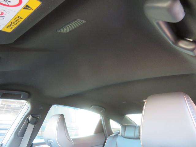 クラウンクロスオーバー Ｇアドバンスド・レザーパッケージ　クロレザーシート／デジタルインナーミラ／ベンチレーション付シートヒーター／セーフティセンス／ブラインドスポット／ディスプレイオーディオ／純正ナビ／フルセグＴＶ／３６０°カメラ／（39枚目）