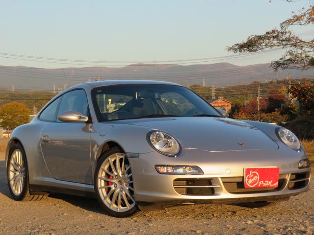９１１ ９１１カレラ　スポーツクロノＰ／Ｋ／スポーツエキゾースト／ＰＡＳＭ／ＯＰ１９インチアルミ／ＯＰキャリパー／シートヒーター／ＯＰメーター／ドラレコ／ＥＴＣ／オートリヤウイング／社外ＨＤＤナビ・ＢＴ・ＤＶＤ／Ｂカメラ／（2枚目）