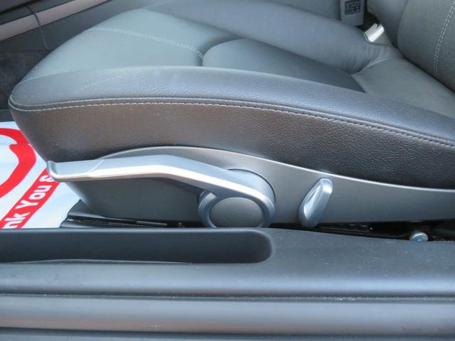 ９１１ ９１１カレラ　スポーツクロノＰ／Ｋ／スポーツエキゾースト／ＰＡＳＭ／ＯＰ１９インチアルミ／ＯＰキャリパー／シートヒーター／ＯＰメーター／ドラレコ／ＥＴＣ／オートリヤウイング／社外ＨＤＤナビ・ＢＴ・ＤＶＤ／Ｂカメラ／（22枚目）