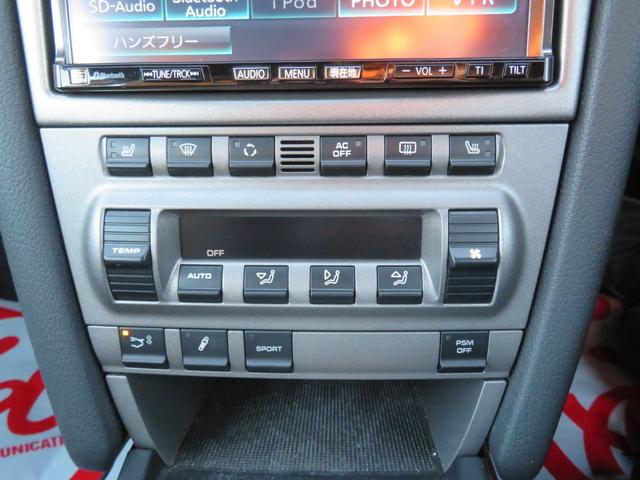 ９１１ ９１１カレラ　スポーツクロノＰ／Ｋ／スポーツエキゾースト／ＰＡＳＭ／ＯＰ１９インチアルミ／ＯＰキャリパー／シートヒーター／ＯＰメーター／ドラレコ／ＥＴＣ／オートリヤウイング／社外ＨＤＤナビ・ＢＴ・ＤＶＤ／Ｂカメラ／（30枚目）