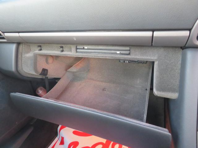 ９１１ ９１１カレラ　スポーツクロノＰ／Ｋ／スポーツエキゾースト／ＰＡＳＭ／ＯＰ１９インチアルミ／ＯＰキャリパー／シートヒーター／ＯＰメーター／ドラレコ／ＥＴＣ／オートリヤウイング／社外ＨＤＤナビ・ＢＴ・ＤＶＤ／Ｂカメラ／（44枚目）