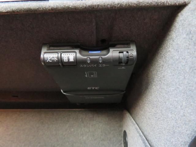 ９１１ ９１１カレラ　スポーツクロノＰ／Ｋ／スポーツエキゾースト／ＰＡＳＭ／ＯＰ１９インチアルミ／ＯＰキャリパー／シートヒーター／ＯＰメーター／ドラレコ／ＥＴＣ／オートリヤウイング／社外ＨＤＤナビ・ＢＴ・ＤＶＤ／Ｂカメラ／（45枚目）