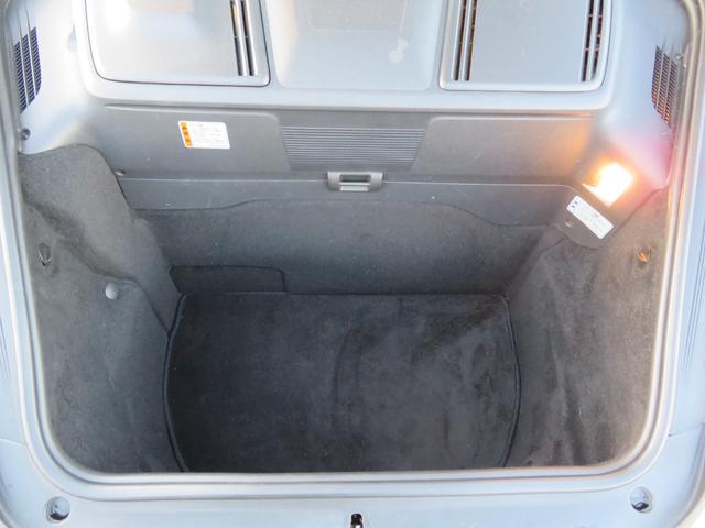 ９１１ ９１１カレラ　スポーツクロノＰ／Ｋ／スポーツエキゾースト／ＰＡＳＭ／ＯＰ１９インチアルミ／ＯＰキャリパー／シートヒーター／ＯＰメーター／ドラレコ／ＥＴＣ／オートリヤウイング／社外ＨＤＤナビ・ＢＴ・ＤＶＤ／Ｂカメラ／（57枚目）