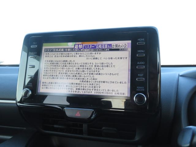 ヤリス ハイブリッドＺ　パノラミックビューモニター／セーフティセンス／ブラインドスポット／純正ナビ／フルセグＴＶ／シートヒーター／純正１６インチアルミ／（14枚目）