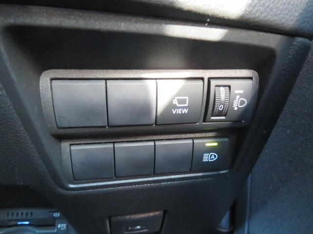 ヤリス ハイブリッドＺ　パノラミックビューモニター／セーフティセンス／ブラインドスポット／純正ナビ／フルセグＴＶ／シートヒーター／純正１６インチアルミ／（19枚目）