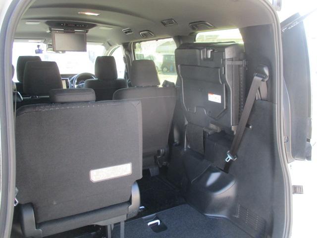 ヴォクシー ハイブリッドＶ　１オーナー　純正１０型ナビ　Ｂカメラ　ＤＴＶ　ＢＴ　純正フリップダウンモニター　両側パワースライド　ＬＥＤライト　シートヒーター　セーフティセンス　クルーズコントロール　ＥＴＣ　Ｐソナー　ドラレコ（22枚目）