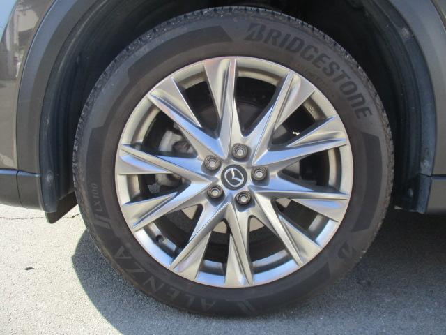 ＣＸ－８ ＸＤ　Ｌパッケージ　１オーナー　ナビ　全方位カメラ　ＤＴＶ　ＢＴ　ＤＶＤ再生　革シートヒーター　ＬＥＤライト　６人乗り　後席シートヒーター　ヘッドアップディスプレイ　衝突軽減ブレーキ　レーダークルーズ　ＥＴＣ　ドラレコ（12枚目）