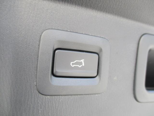 ＣＸ－８ ＸＤ　Ｌパッケージ　１オーナー　ナビ　全方位カメラ　ＤＴＶ　ＢＴ　ＤＶＤ再生　革シートヒーター　ＬＥＤライト　６人乗り　後席シートヒーター　ヘッドアップディスプレイ　衝突軽減ブレーキ　レーダークルーズ　ＥＴＣ　ドラレコ（14枚目）