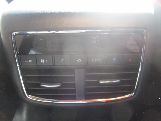 ＣＸ－８ ＸＤ　Ｌパッケージ　１オーナー　ナビ　全方位カメラ　ＤＴＶ　ＢＴ　ＤＶＤ再生　革シートヒーター　ＬＥＤライト　６人乗り　後席シートヒーター　ヘッドアップディスプレイ　衝突軽減ブレーキ　レーダークルーズ　ＥＴＣ　ドラレコ（25枚目）