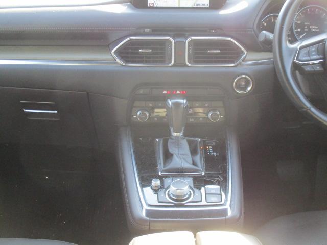 ＣＸ－８ ＸＤ　Ｌパッケージ　１オーナー　ナビ　全方位カメラ　ＤＴＶ　ＢＴ　ＤＶＤ再生　革シートヒーター　ＬＥＤライト　６人乗り　後席シートヒーター　ヘッドアップディスプレイ　衝突軽減ブレーキ　レーダークルーズ　ＥＴＣ　ドラレコ（30枚目）