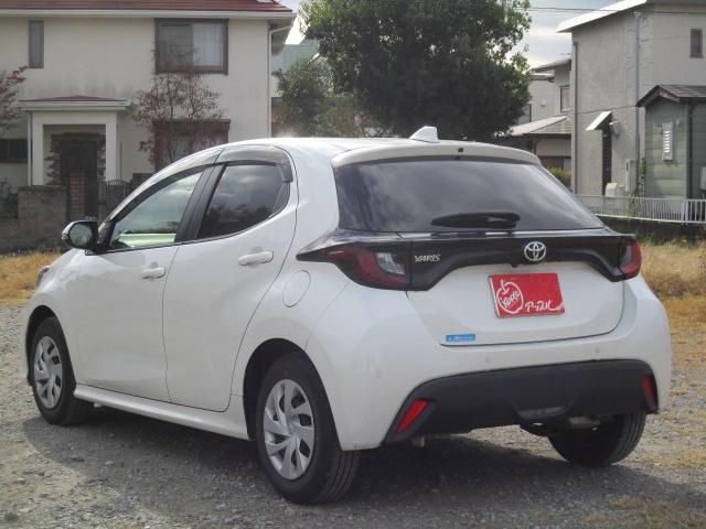 ヤリス X ワンオーナー/ディスプレイオーディオナビ/全方位カメラ/BT/前後ドラレコ/スマートキー/プッシュスタート/セーフティセンス/衝突軽減ブレーキ/レーンアシスト/オートハイビーム/前後ソナー/(6枚目)