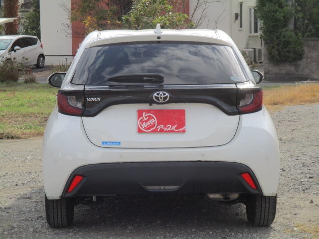 ヤリス X ワンオーナー/ディスプレイオーディオナビ/全方位カメラ/BT/前後ドラレコ/スマートキー/プッシュスタート/セーフティセンス/衝突軽減ブレーキ/レーンアシスト/オートハイビーム/前後ソナー/(7枚目)