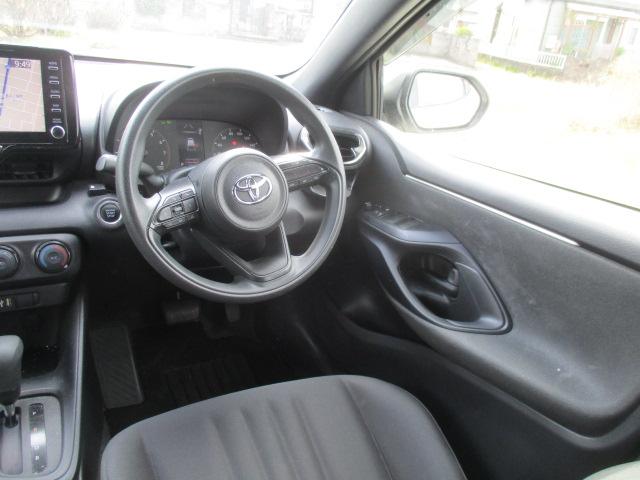 ヤリス X ワンオーナー/ディスプレイオーディオナビ/全方位カメラ/BT/前後ドラレコ/スマートキー/プッシュスタート/セーフティセンス/衝突軽減ブレーキ/レーンアシスト/オートハイビーム/前後ソナー/(12枚目)