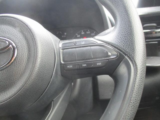 ヤリス X ワンオーナー/ディスプレイオーディオナビ/全方位カメラ/BT/前後ドラレコ/スマートキー/プッシュスタート/セーフティセンス/衝突軽減ブレーキ/レーンアシスト/オートハイビーム/前後ソナー/(23枚目)