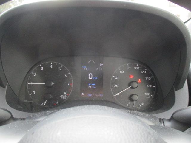 ヤリス X ワンオーナー/ディスプレイオーディオナビ/全方位カメラ/BT/前後ドラレコ/スマートキー/プッシュスタート/セーフティセンス/衝突軽減ブレーキ/レーンアシスト/オートハイビーム/前後ソナー/(26枚目)