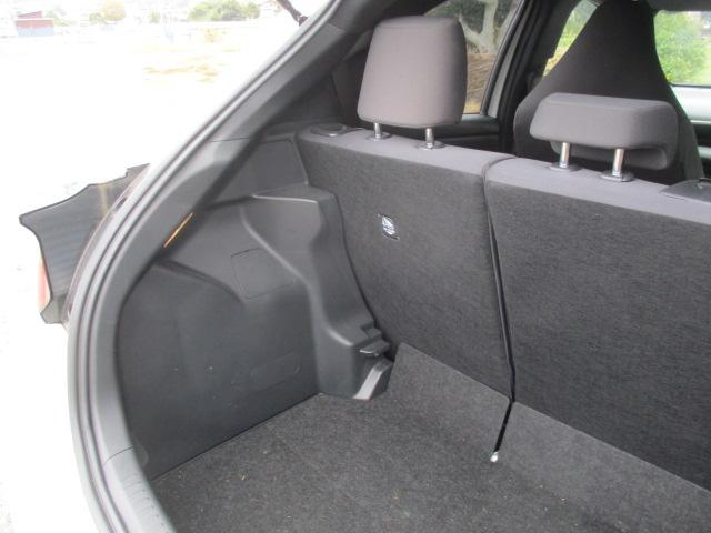 ヤリス X ワンオーナー/ディスプレイオーディオナビ/全方位カメラ/BT/前後ドラレコ/スマートキー/プッシュスタート/セーフティセンス/衝突軽減ブレーキ/レーンアシスト/オートハイビーム/前後ソナー/(38枚目)