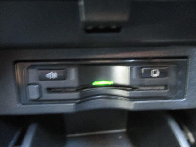 ヴェルファイア ２．５Ｚ　Ｇエディション　１オーナー　サンルーフ　モデリスタエアロ・マフラー　アルパイン１１型ナビ　Ｂカメラ　ＤＴＶ　ＢＴ　フリップダウンモニター　革シートエアコン　両側パワースライド　パワーバックドア　ＬＥＤライト　ＥＴＣ（42枚目）