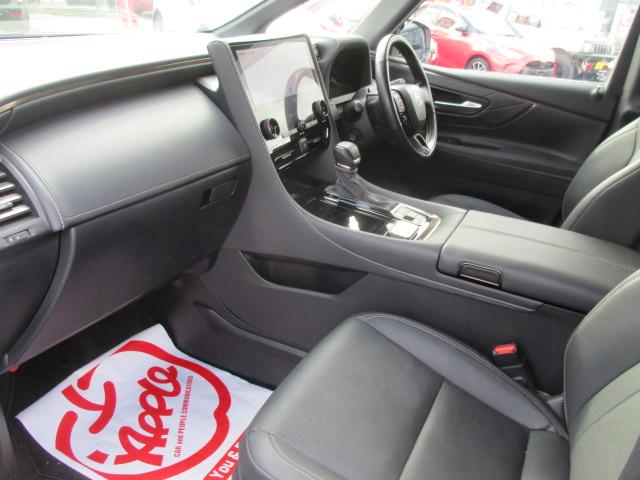 アルファード Ｚ　ナビ　全方位カメラ　ＤＴＶ　ＢＴ　フリップダウンモニター　三眼ＬＥＤ　革ベンチレーション　トヨタチームメイト　ユニバーサルステップ　左右独立ムーンルーフ　セーフティセンス　ＡＣＣ　デジタルミラー（31枚目）